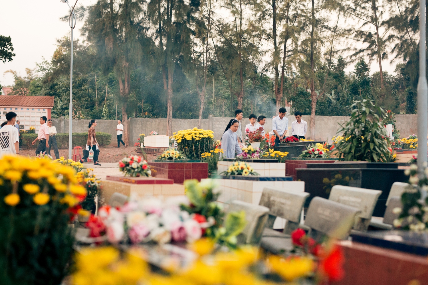 Khoảng trầm trong sắc Xuân